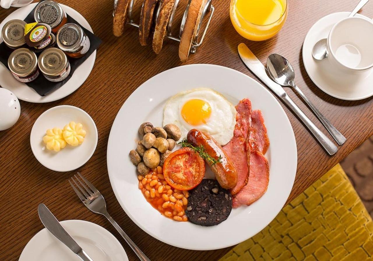 The Oxfordshire Golf & Spa Hotel Thame Dış mekan fotoğraf