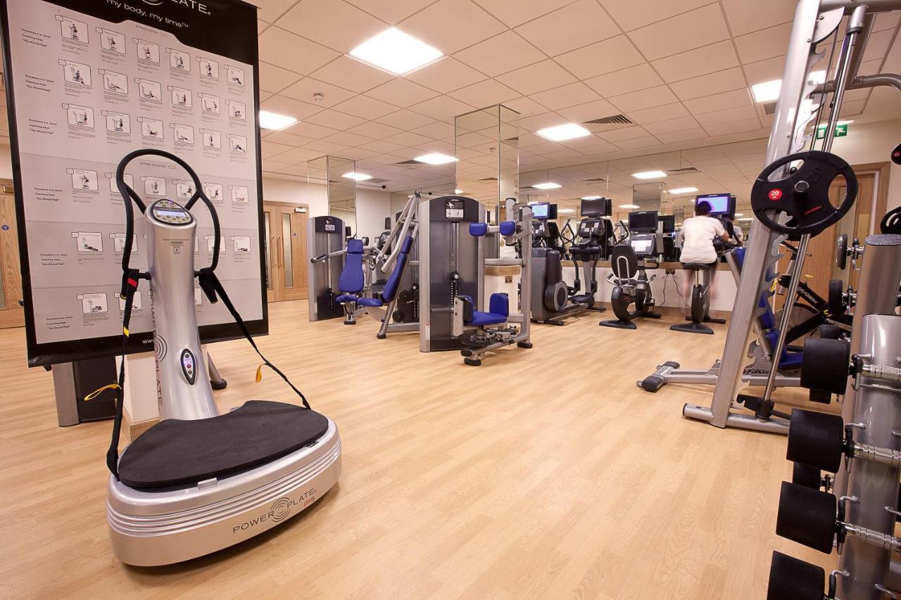 The Oxfordshire Golf & Spa Hotel Thame Konforlar fotoğraf