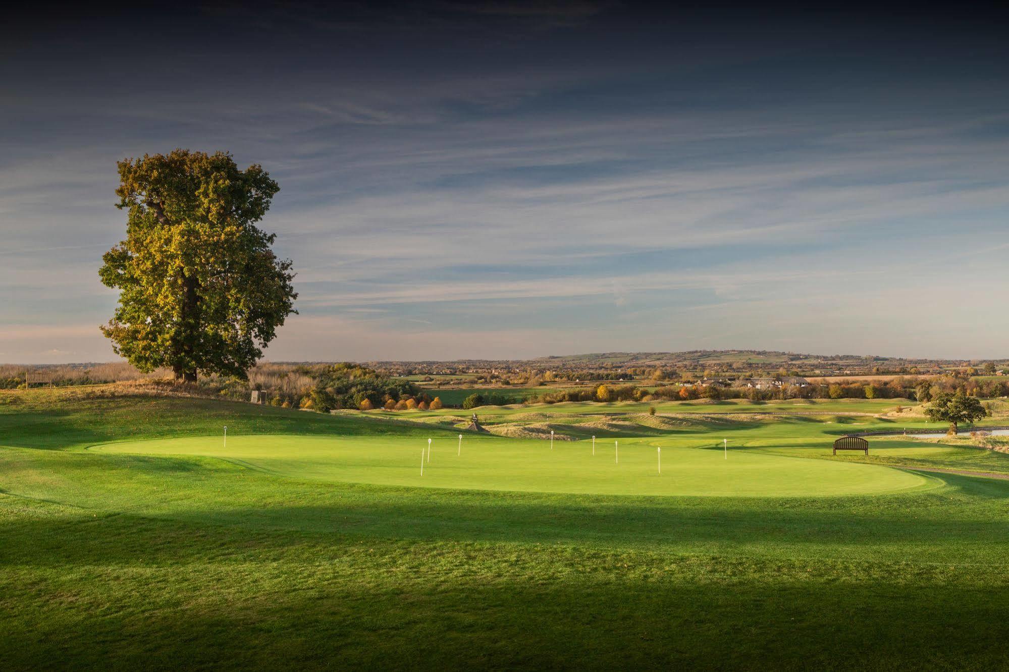 The Oxfordshire Golf & Spa Hotel Thame Dış mekan fotoğraf