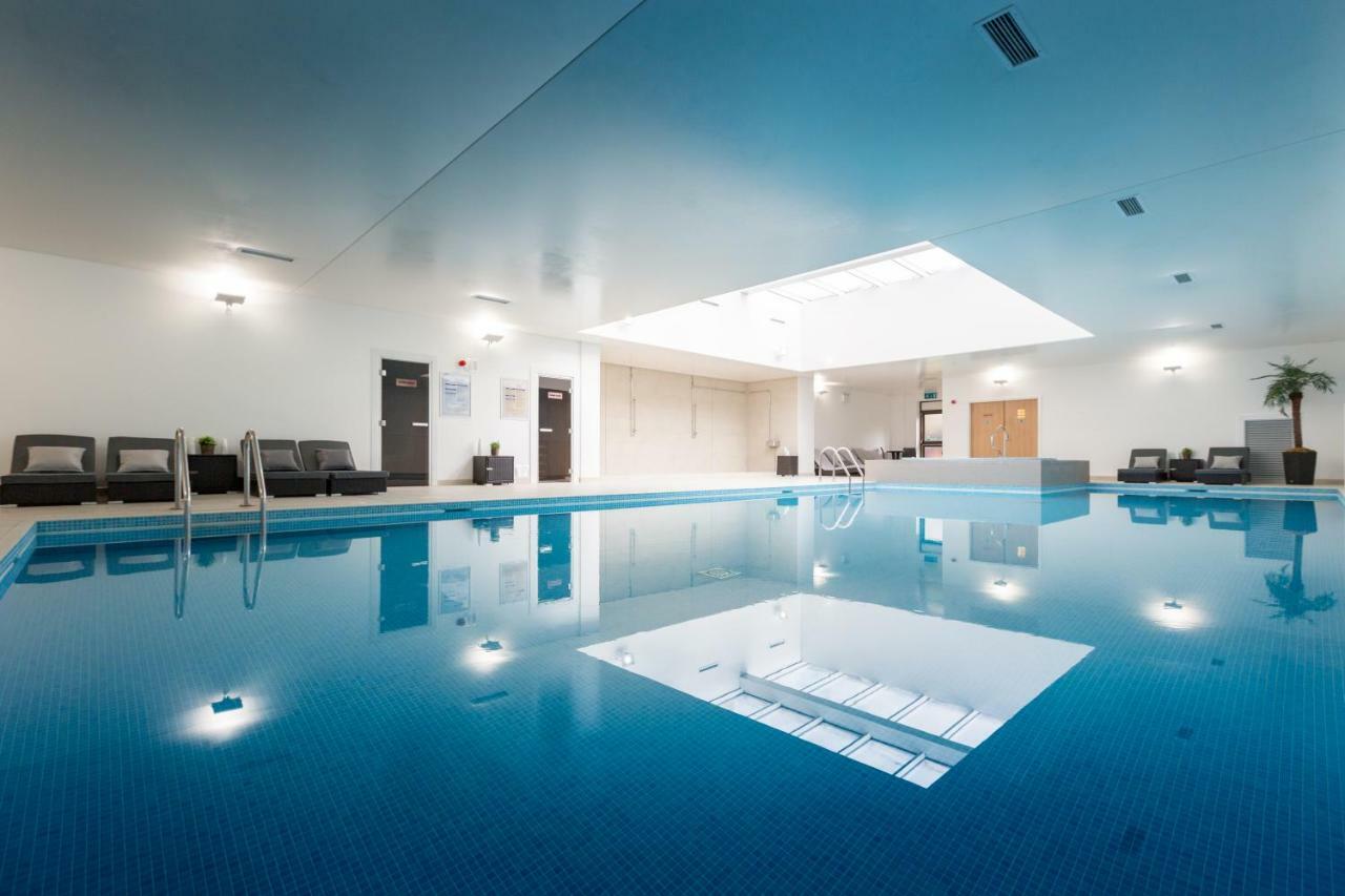 The Oxfordshire Golf & Spa Hotel Thame Dış mekan fotoğraf